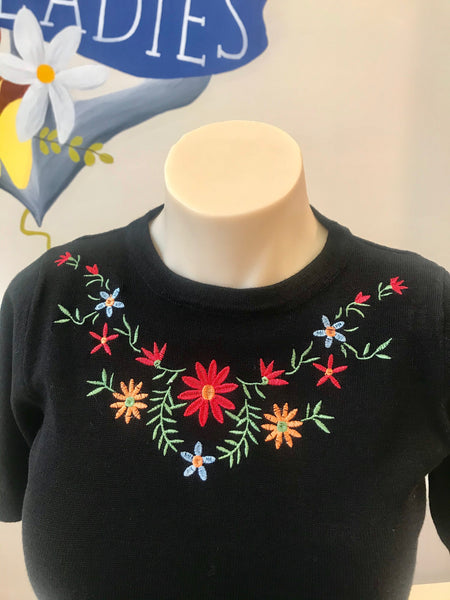 Mak-embroidered-Frida-sweater-black-detail